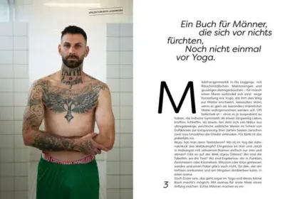 Mann macht Yoga – Bild 2