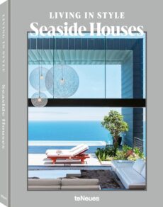 Living in Style Seaside Houses